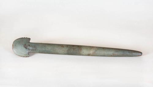 Long-handled spatulate celt